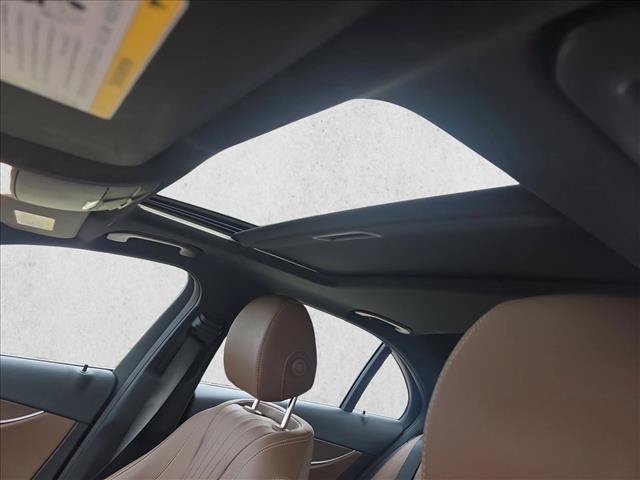 Certified 2022 Mercedes-Benz E 350 4MATIC Sedan image 14
