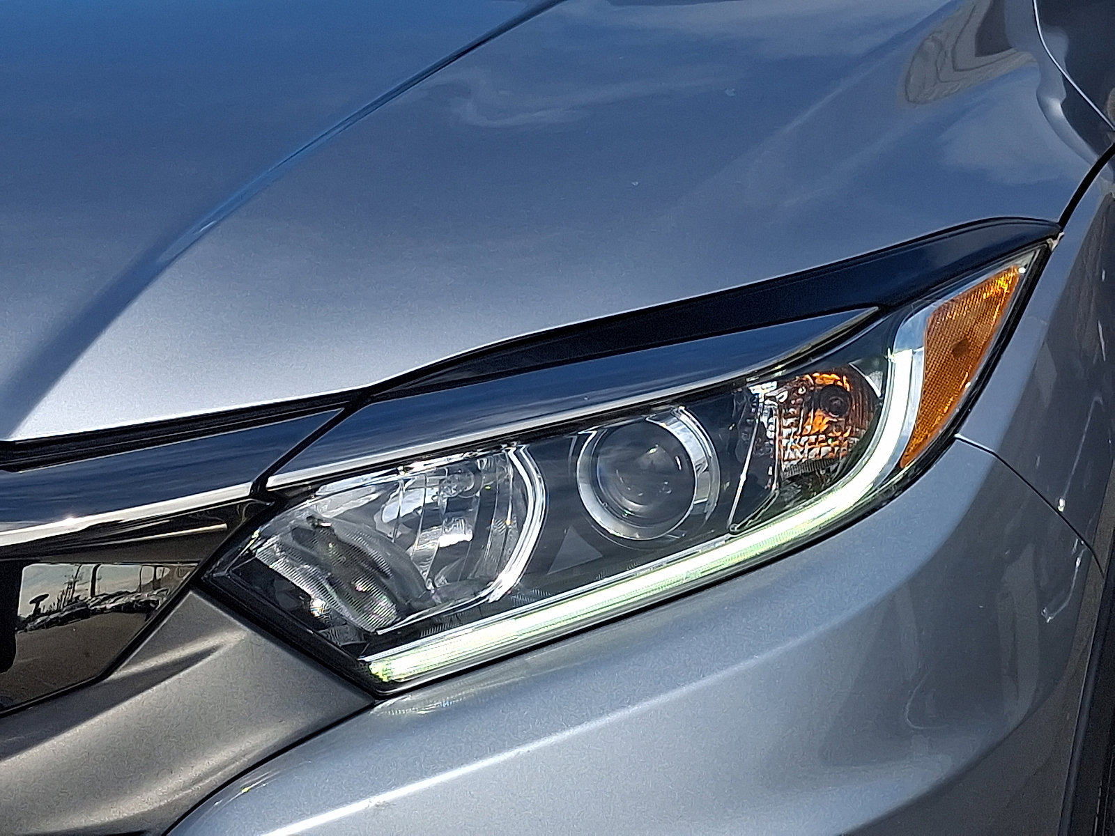 Used 2019 Honda HR-V LX image 9