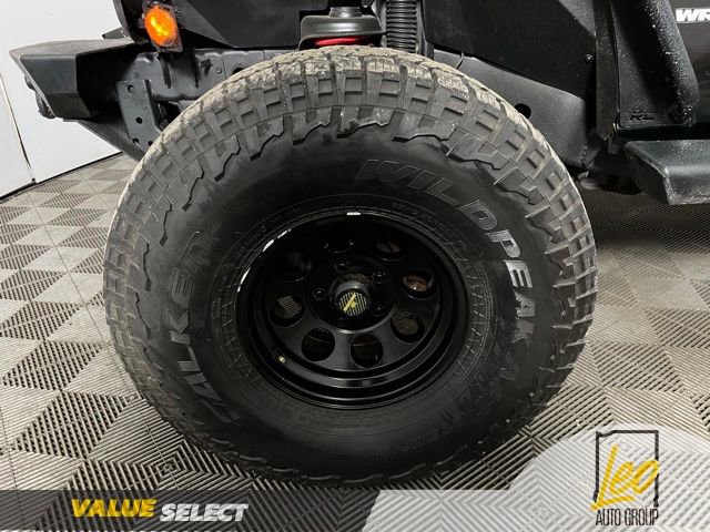 Used 2013 Jeep Wrangler Sahara w/ Dual Top Group AWD/4WD image 14