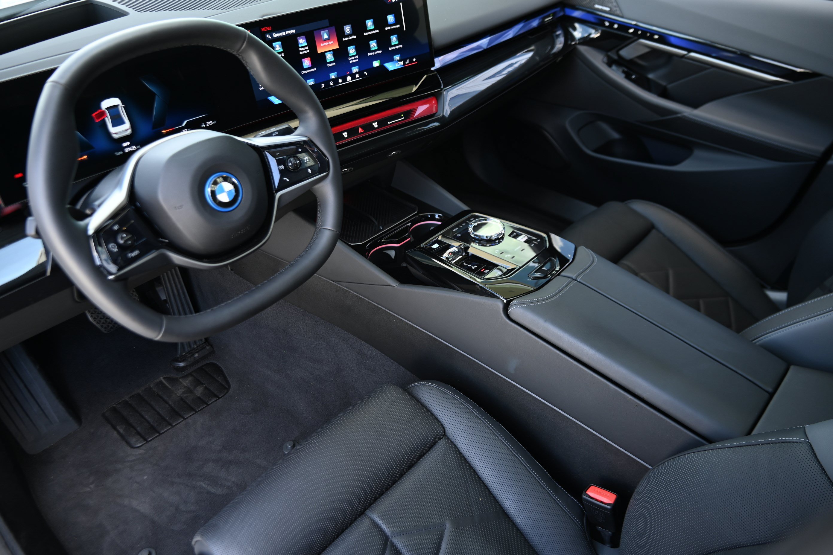 Used 2026 BMW i5 eDrive40 w/ Executive Package AWD/4WD image 14