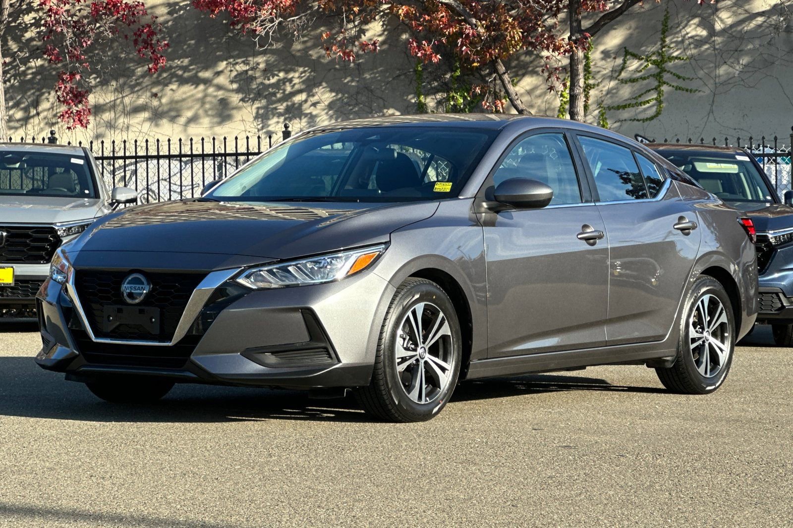 Used 2023 Nissan Sentra SV image 9