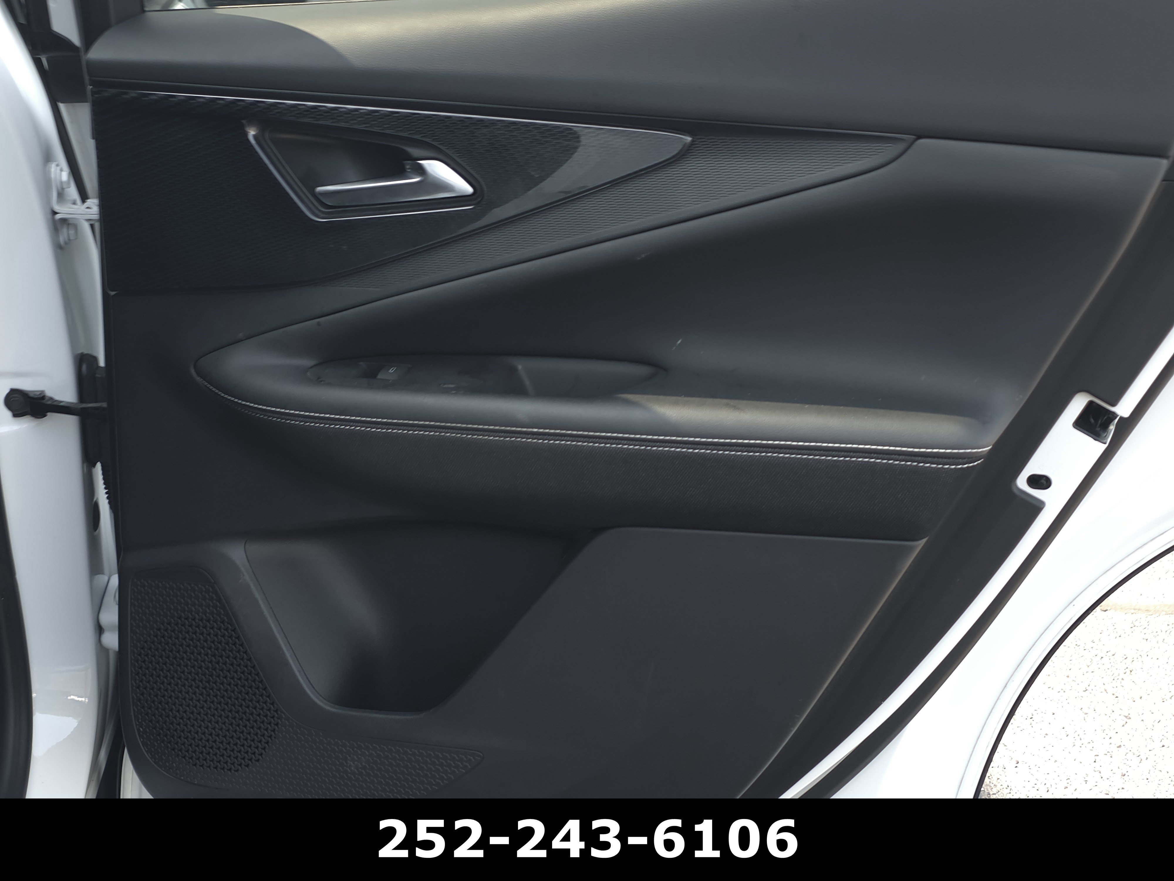Used 2025 Chevrolet Blazer EV LT AWD/4WD image 40