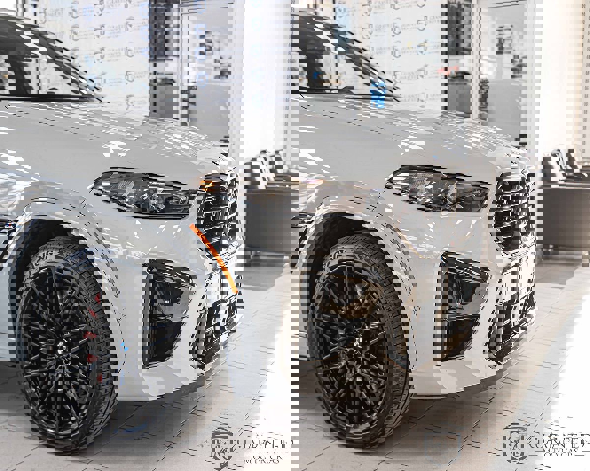 Used 2025 BMW X6 M Competition w/ Executive Package image 4