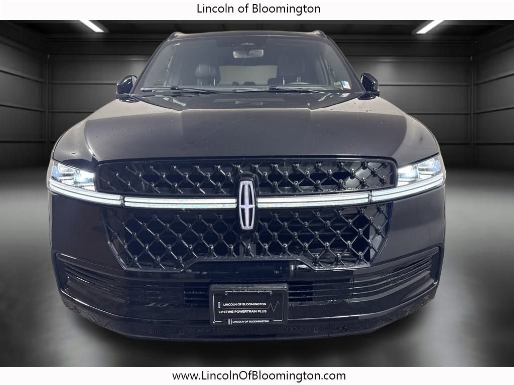 New 2025 Lincoln Navigator L Reserve w/ Jet Appearance Package image 11