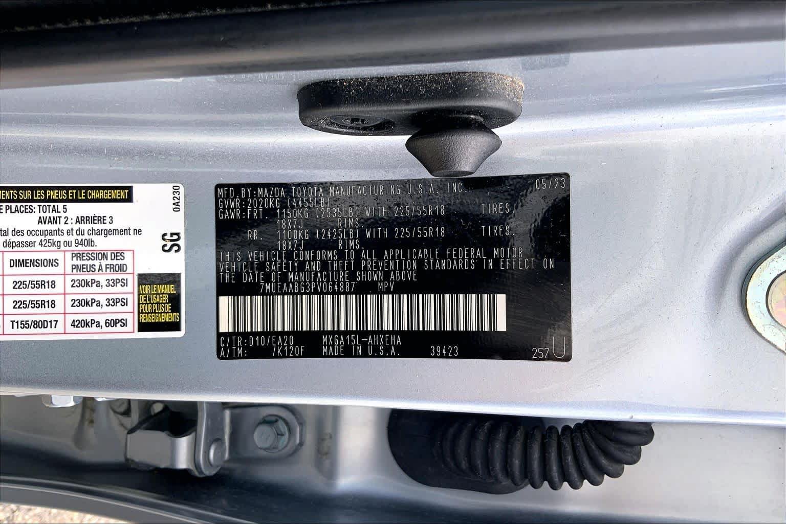 Used 2023 Toyota Corolla Cross XLE AWD/4WD image 36