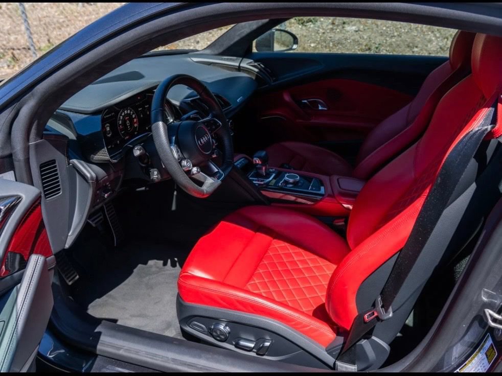 Used 2018 Audi R8 V10 plus AWD/4WD image 34