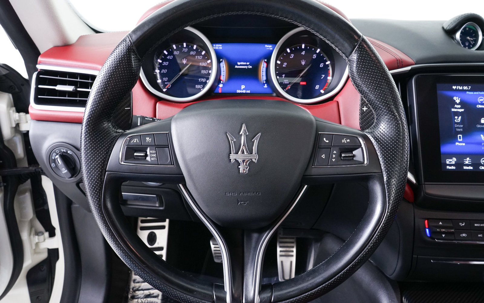 Used 2018 Maserati Ghibli S GranSport Q4 AWD/4WD image 19