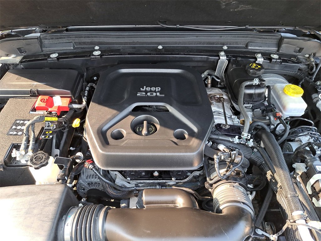 Used 2021 Jeep Wrangler Unlimited Sahara image 27