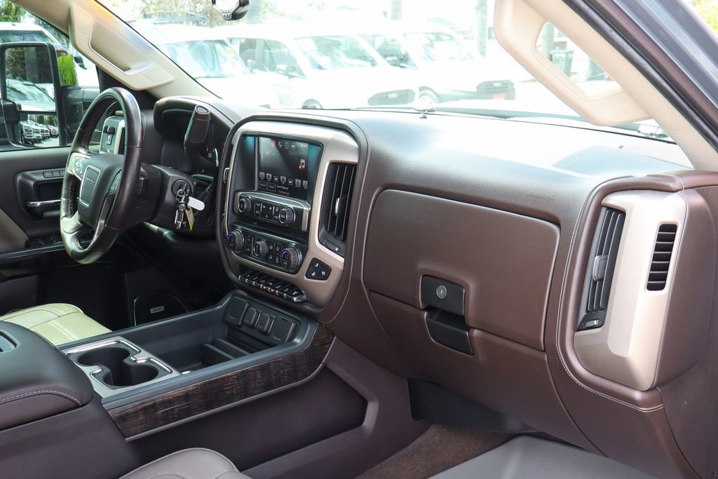 Used 2016 GMC Sierra 2500 Denali w/ Duramax Plus Package image 50