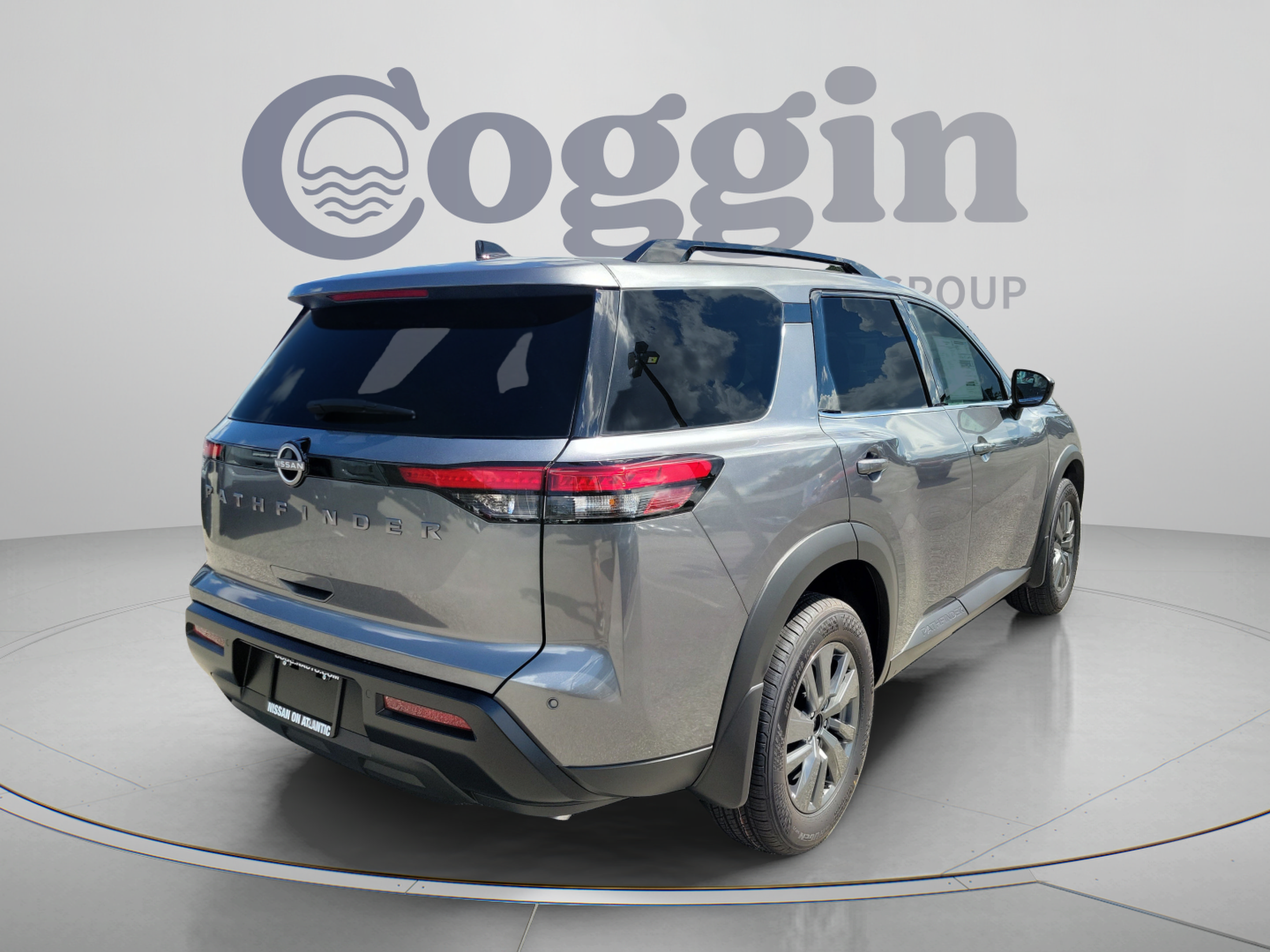 New 2026 Nissan Pathfinder SV w/ Cargo Package FWD image 5