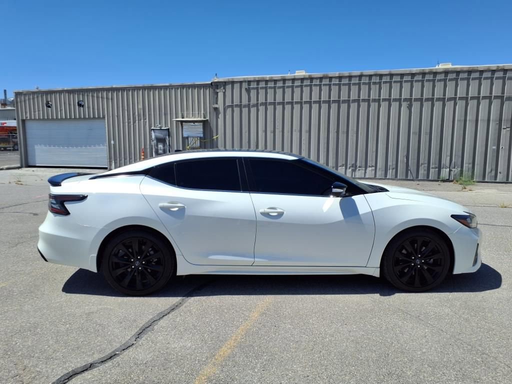 Used 2023 Nissan Maxima SR w/ Sport Mat Group image 4