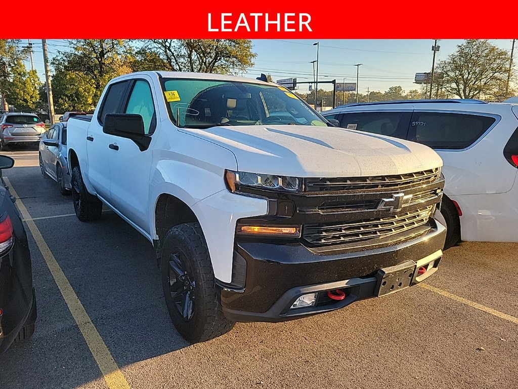 Used 2019 Chevrolet Silverado 1500 LT Trail Boss AWD/4WD image 3