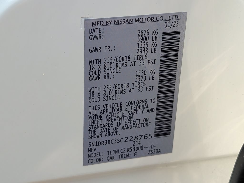 Used 2025 Nissan Pathfinder SV AWD/4WD image 40