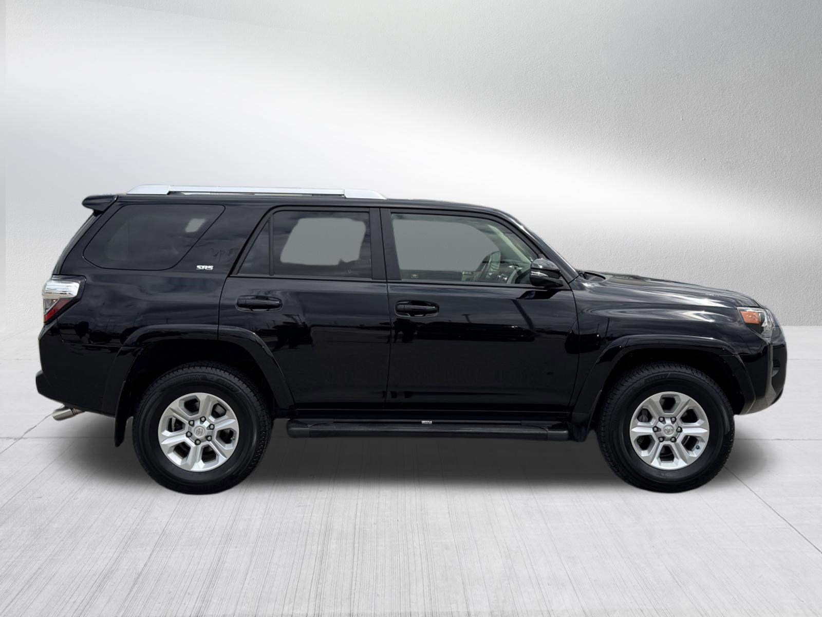 Used 2018 Toyota 4Runner SR5 Premium AWD/4WD image 8