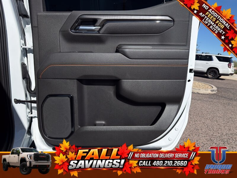 Used 2025 GMC Sierra 1500 AT4 w/ AT4 Premium Package AWD/4WD image 29