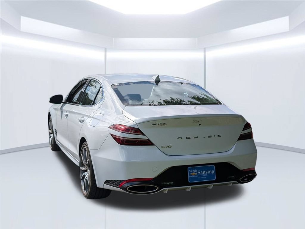 Used 2026 Genesis G70 2.5T RWD image 3