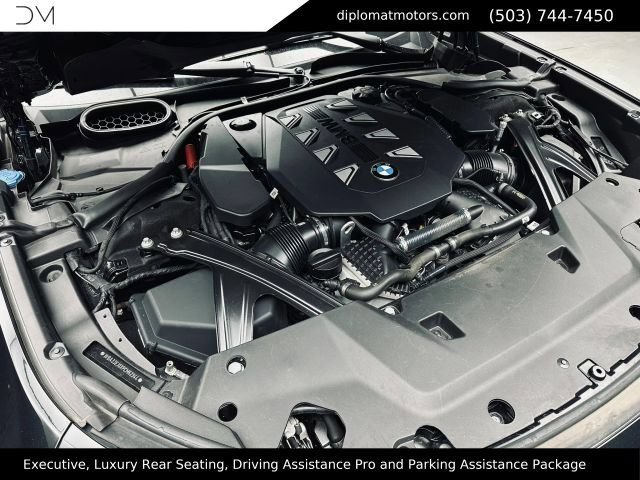 Used 2023 BMW 760i xDrive w/ Executive Package AWD/4WD image 58