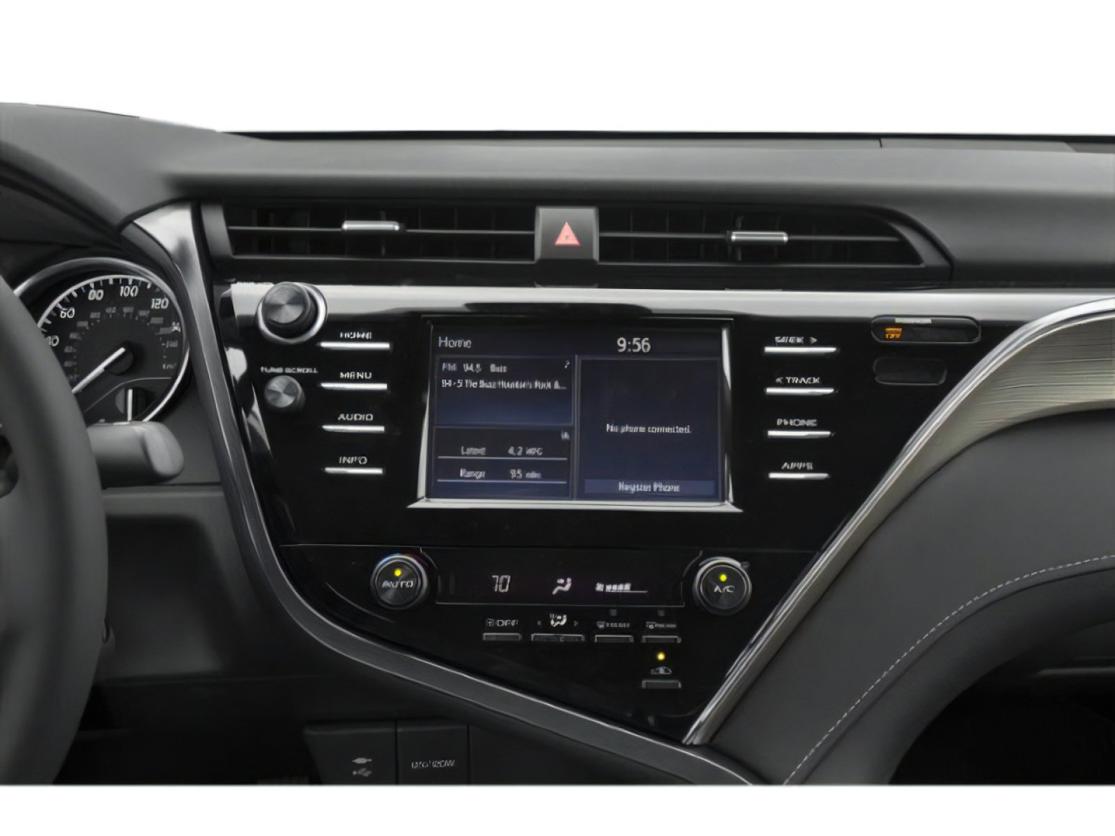 Used 2020 Toyota Camry SE w/ Carpet Mat Package FWD image 10