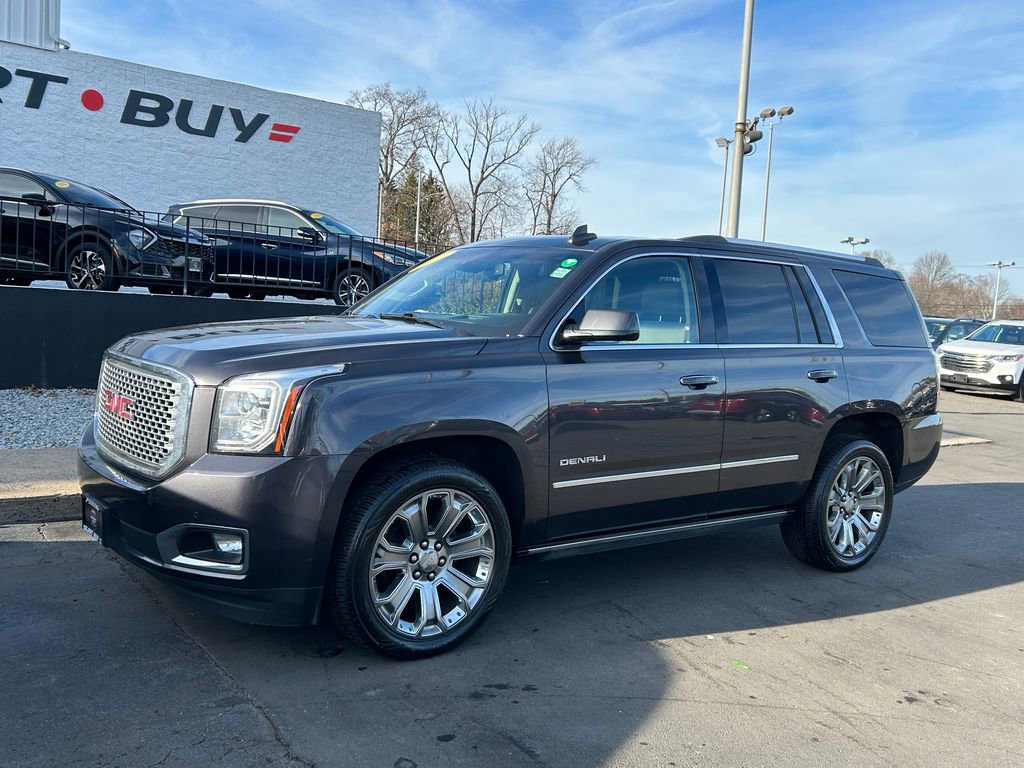 Used 2015 GMC Yukon Denali w/ Premium Package image 2