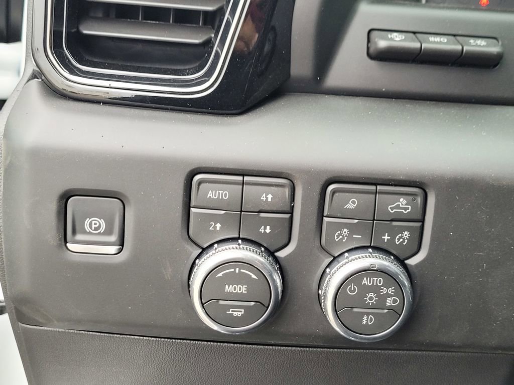 New 2026 GMC Sierra 1500 AT4 image 28