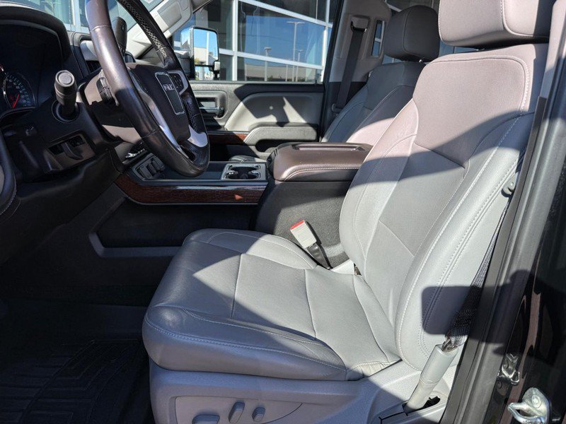 Used 2018 GMC Sierra 1500 SLT AWD/4WD image 16
