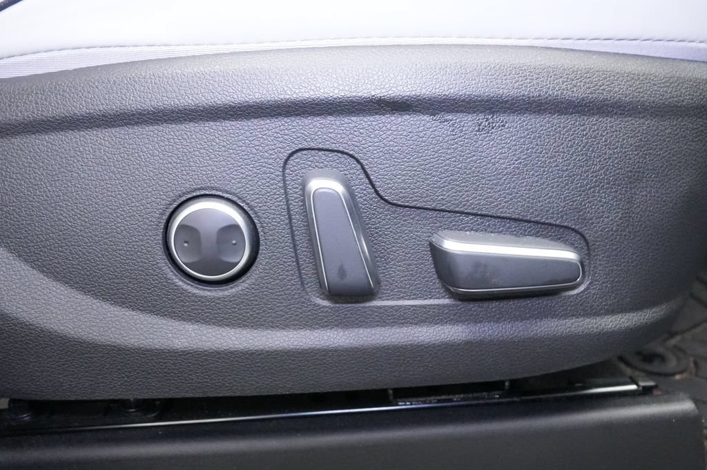 Used 2024 Hyundai Palisade SEL FWD image 29