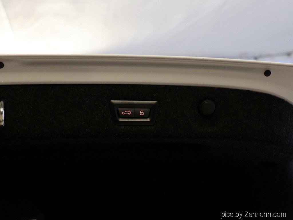 Certified 2023 BMW 530i xDrive w/ M Sport Package image 29