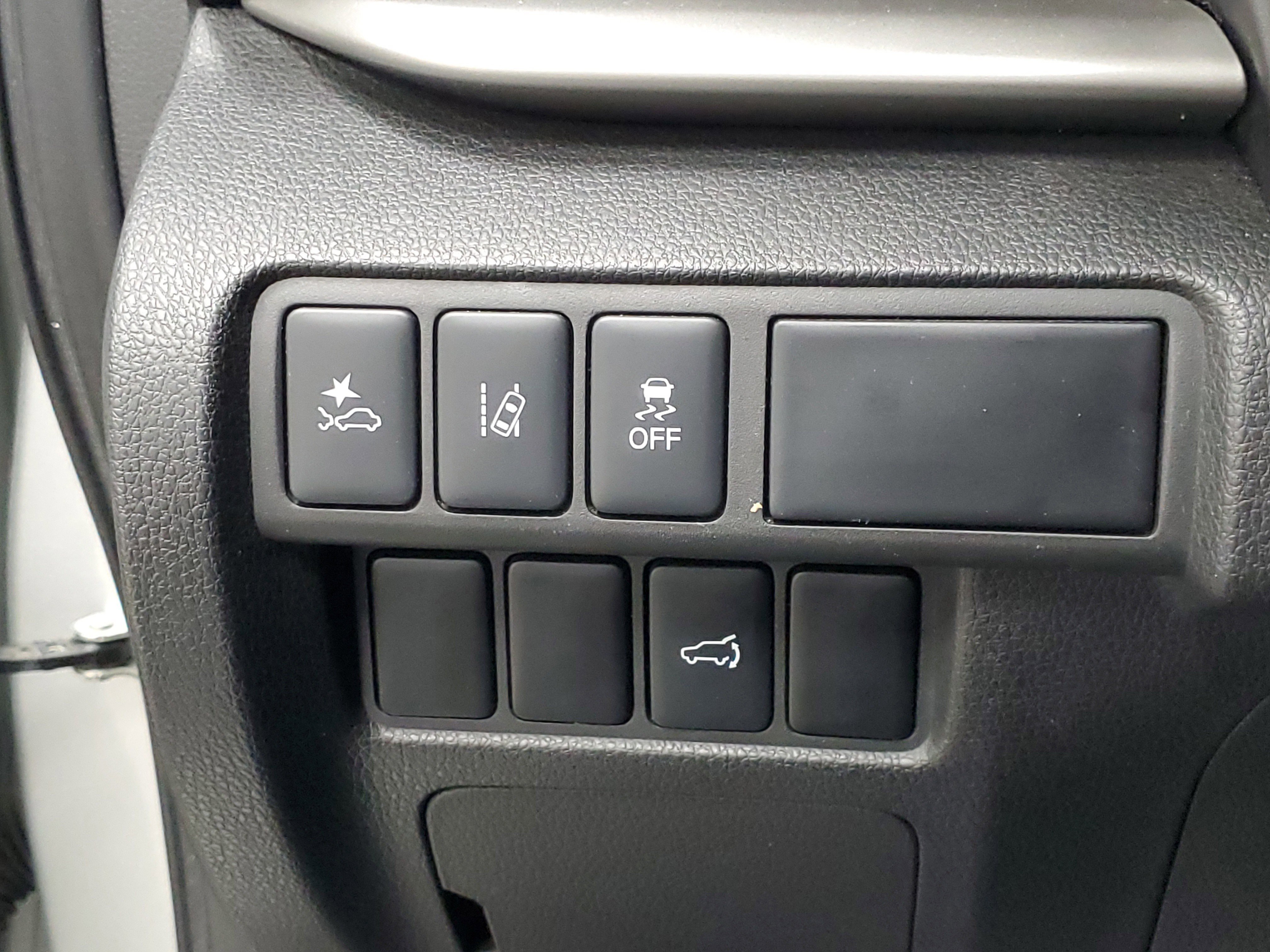 Used 2024 Mitsubishi Eclipse Cross SE AWD/4WD image 24
