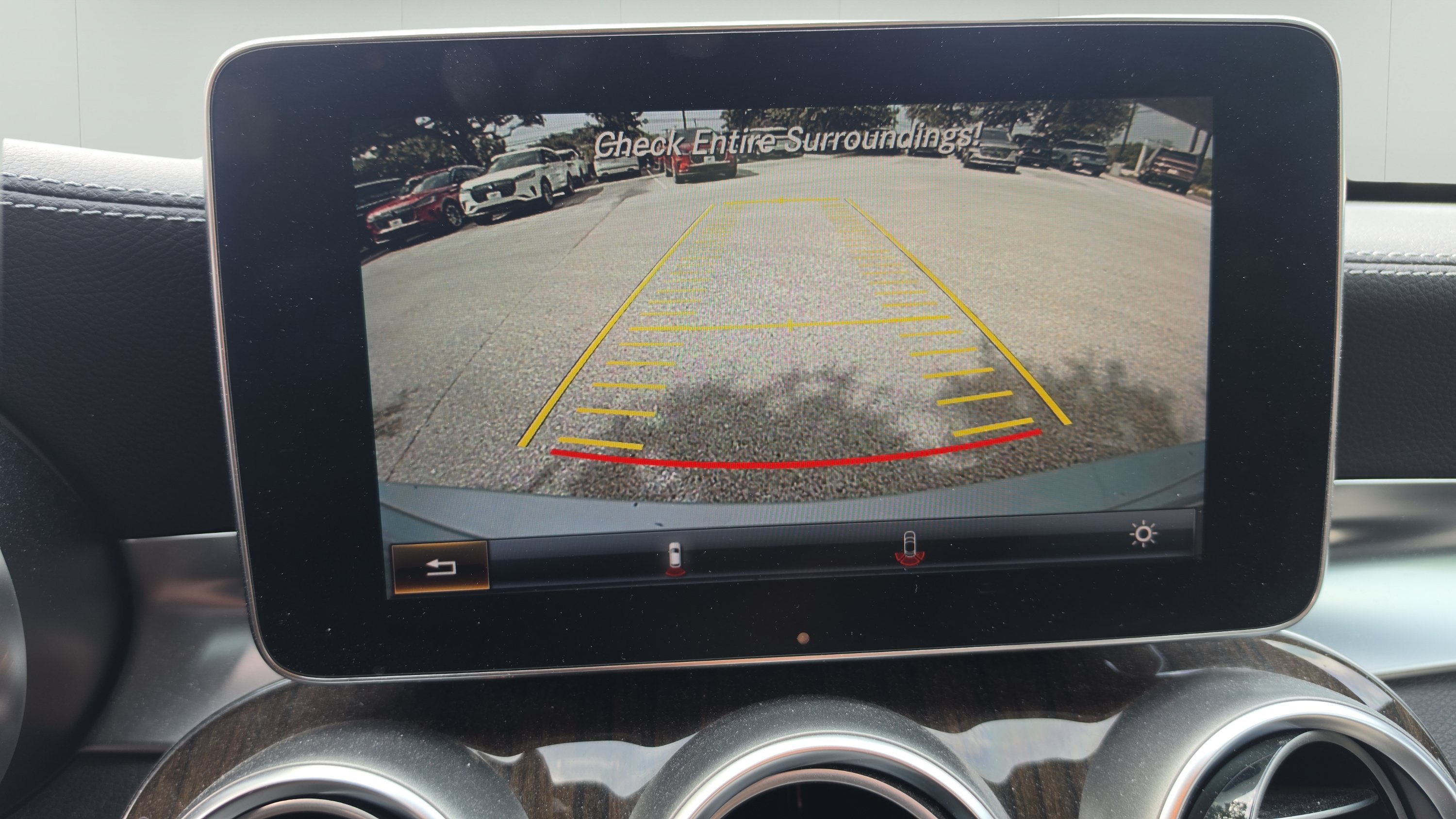 Used 2015 Mercedes-Benz C 400 4MATIC image 16