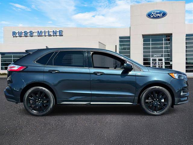 Used 2023 Ford Edge ST-Line image 2