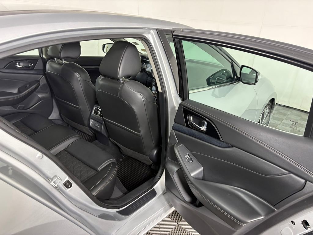 Used 2020 Nissan Maxima Platinum w/ Sport Mat Group FWD image 33
