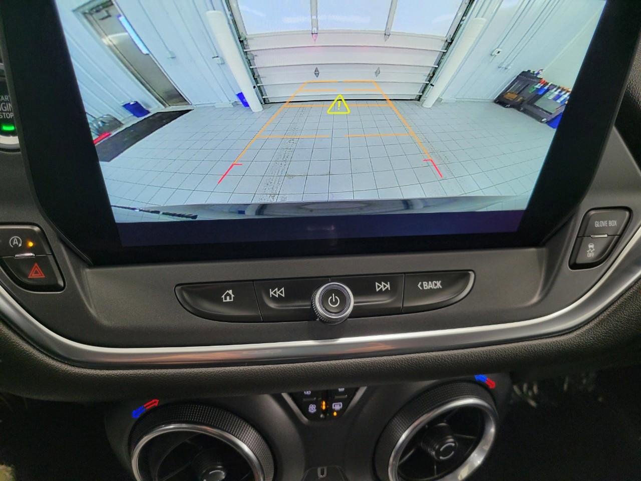 Certified 2024 Chevrolet Blazer LT w/ Convenience Package image 14