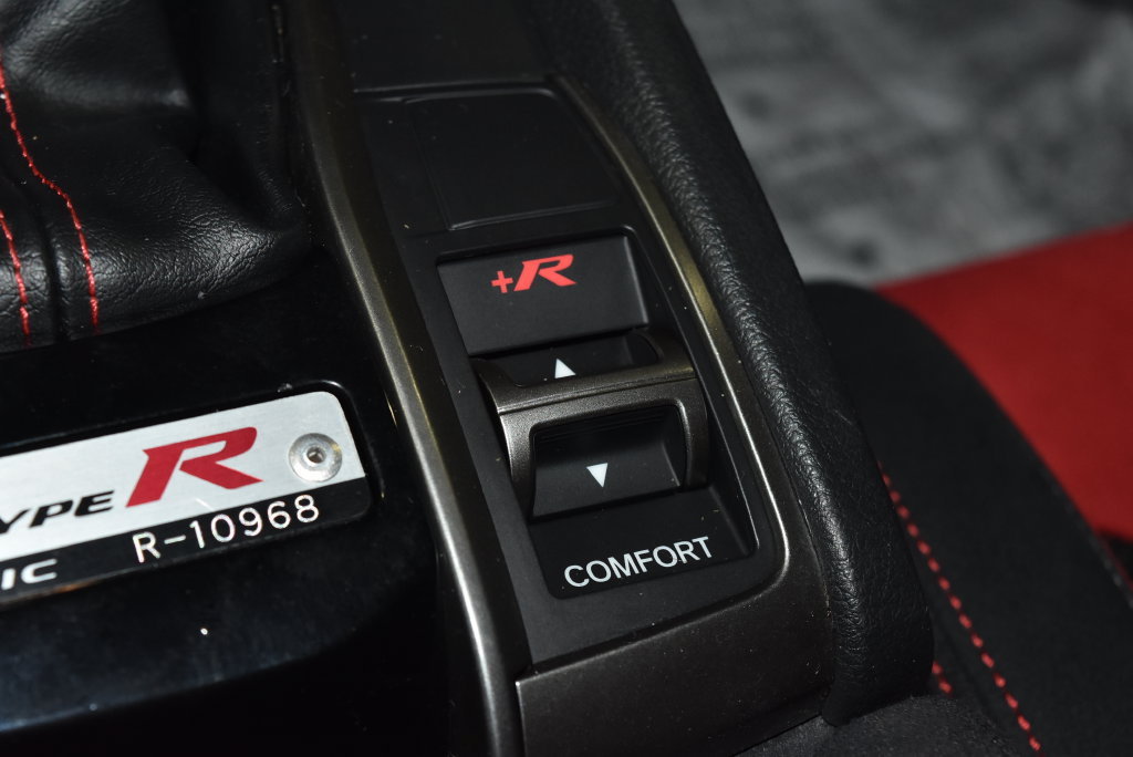 Used 2018 Honda Civic Type R image 13