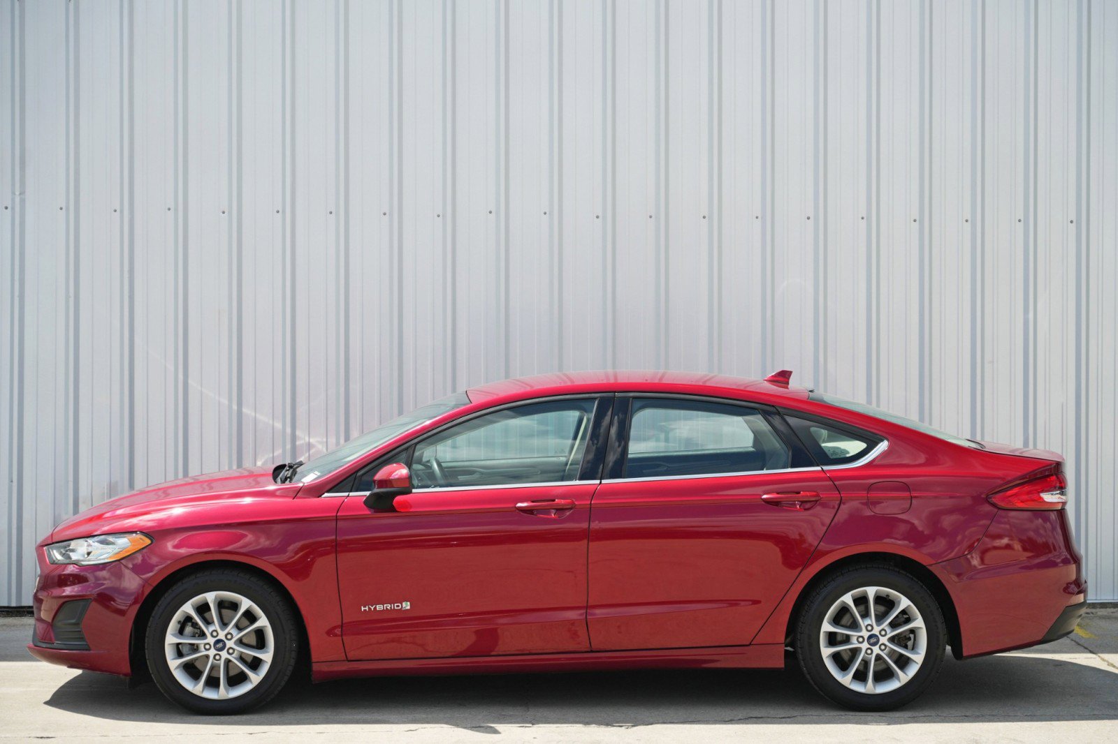 Used 2019 Ford Fusion SE image 44