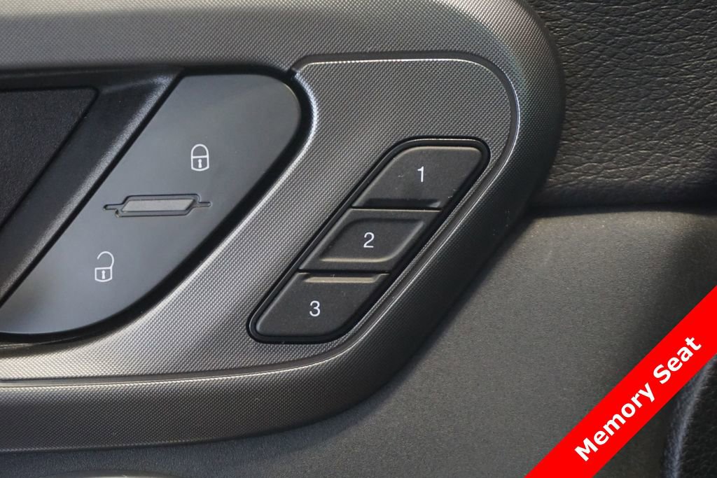 Used 2024 Dodge Hornet R/T Plus w/ R/T Blacktop Package image 6