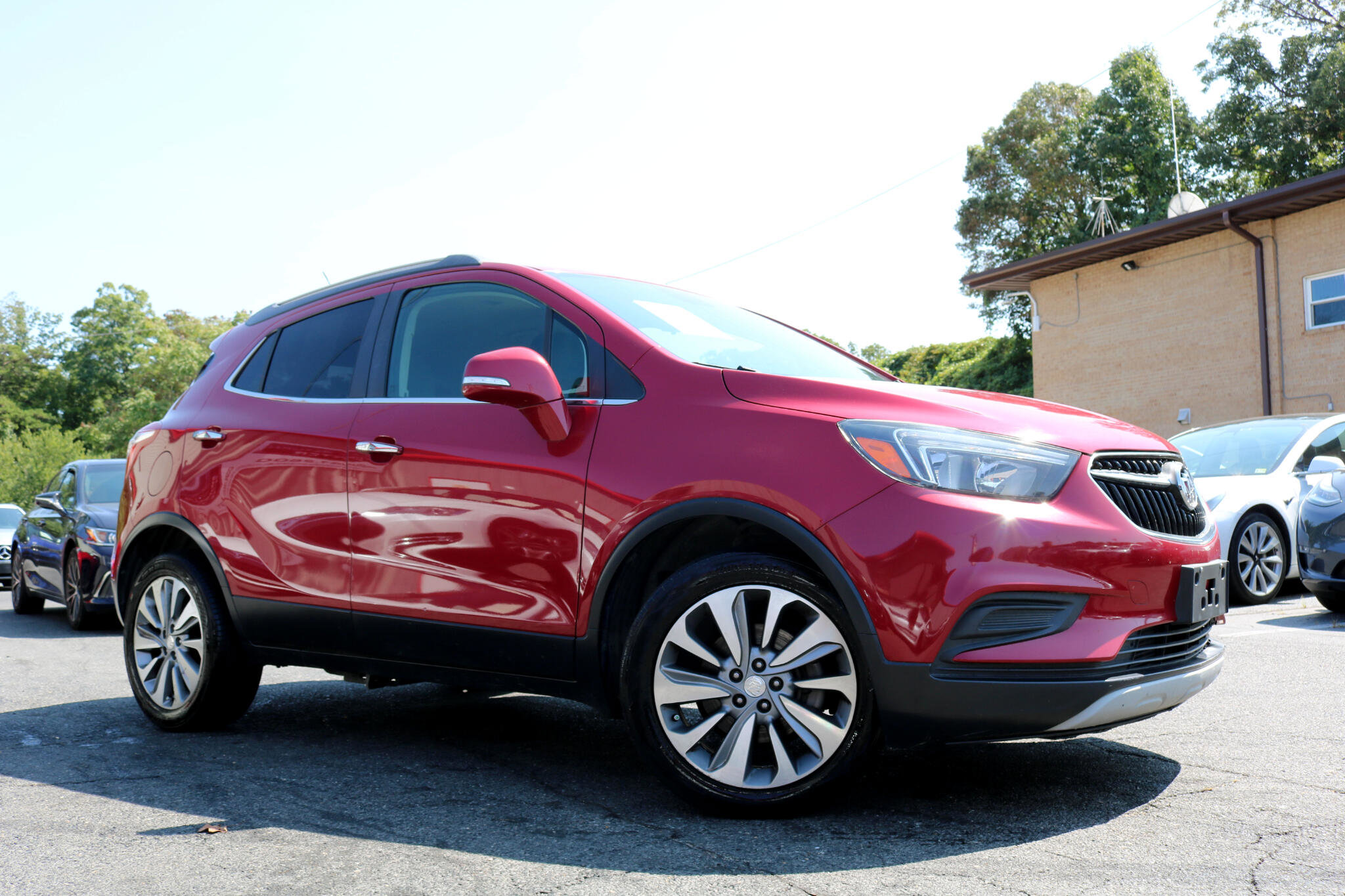 Used 2018 Buick Encore Preferred image 6