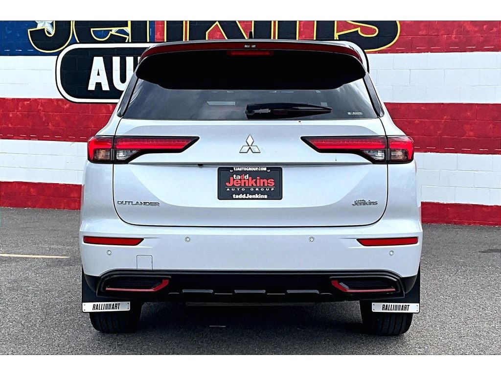 Used 2024 Mitsubishi Outlander Ralliart AWD/4WD image 4