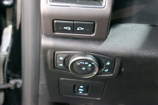 Used 2017 Ford F150 XLT w/ Equipment Group 301A Mid AWD/4WD image 14
