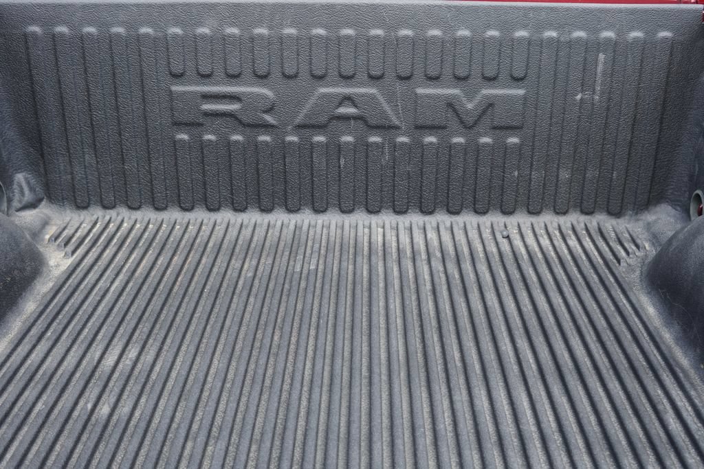 Used 2023 RAM 1500 Laramie AWD/4WD image 19