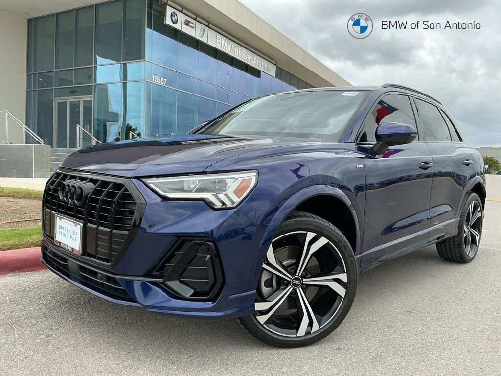 Used 2024 Audi Q3 2.0T Premium Plus image 1