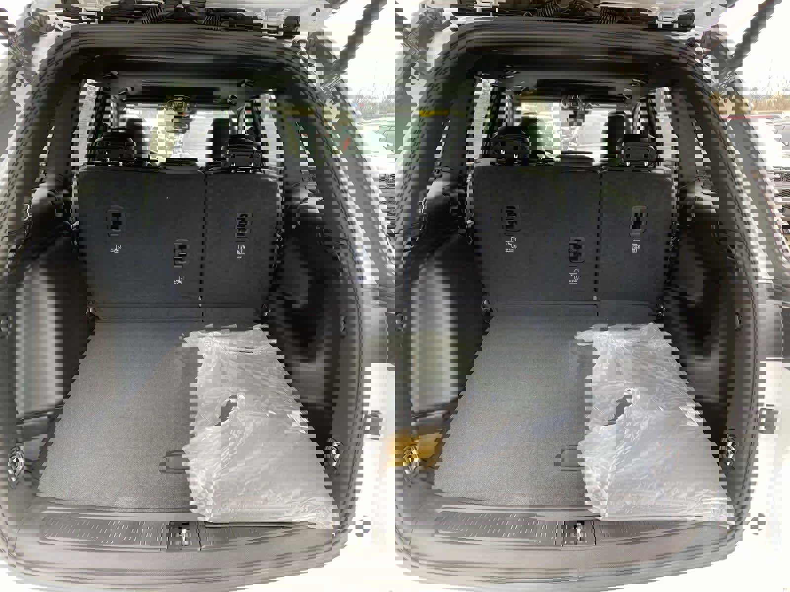 New 2026 Jeep Grand Cherokee Altitude image 5