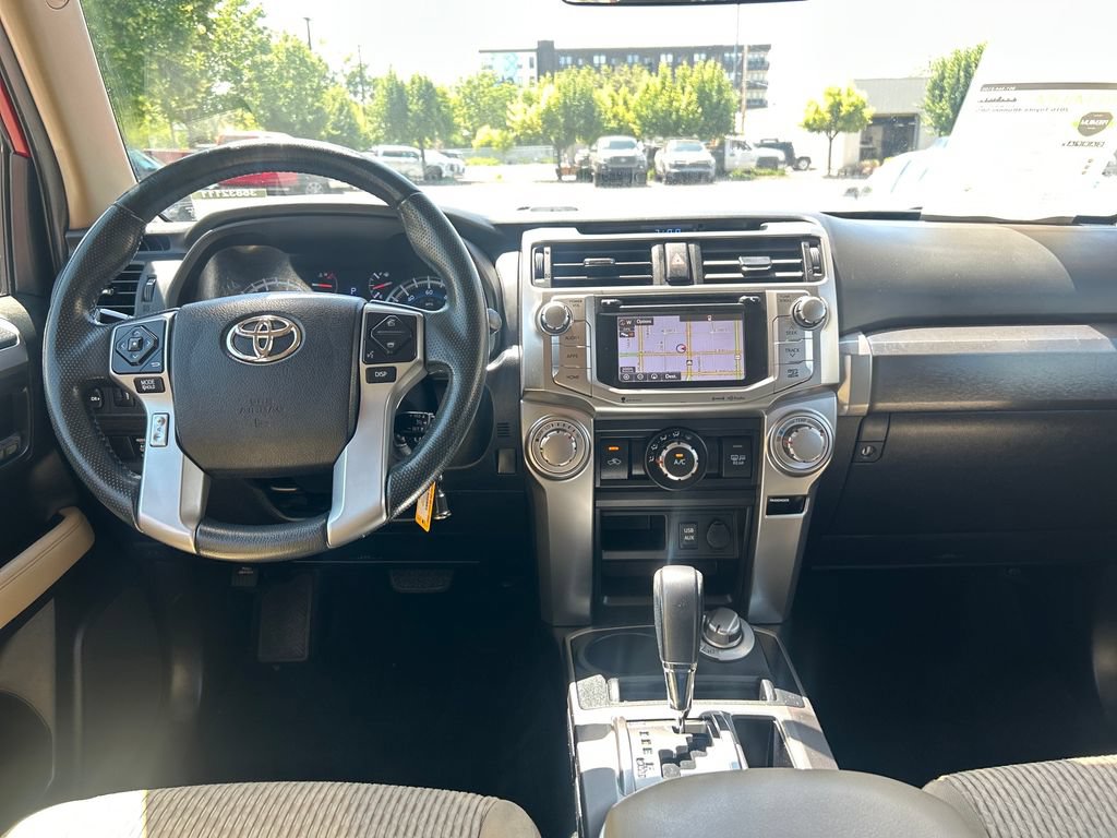 Used 2016 Toyota 4Runner SR5 AWD/4WD image 13