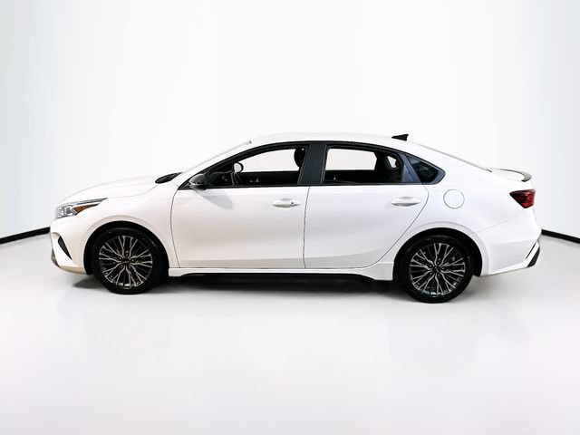 Used 2023 Kia Forte GT-Line w/ GT-Line Technology Package FWD image 4