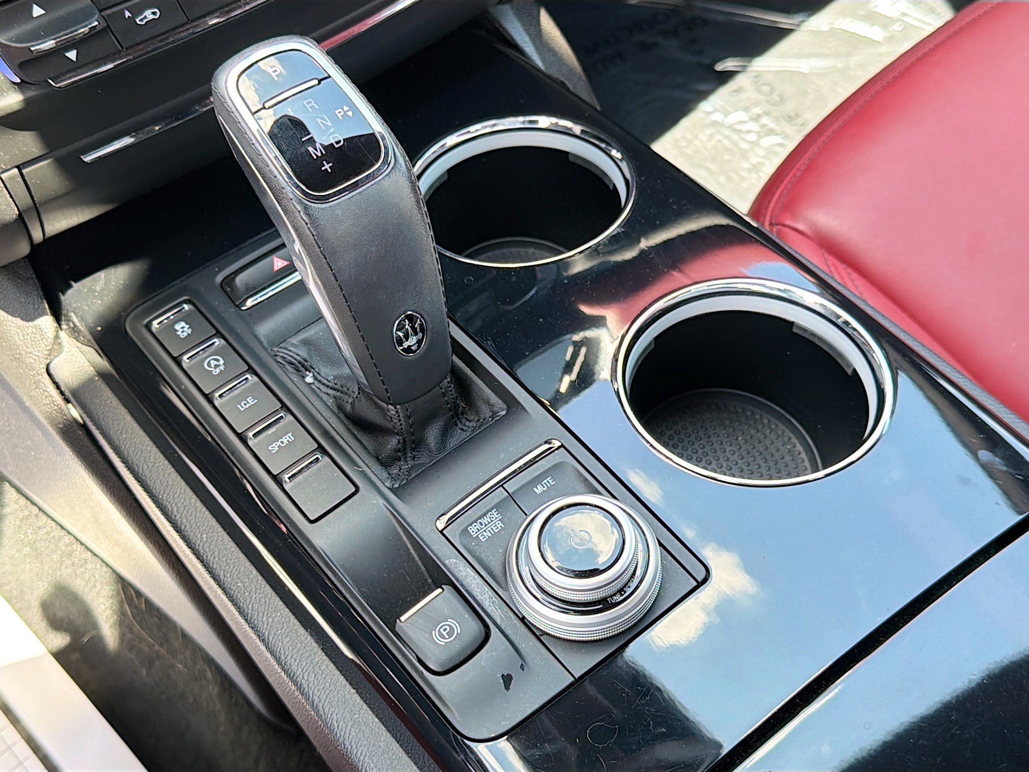 Used 2023 Maserati Ghibli Modena RWD image 28