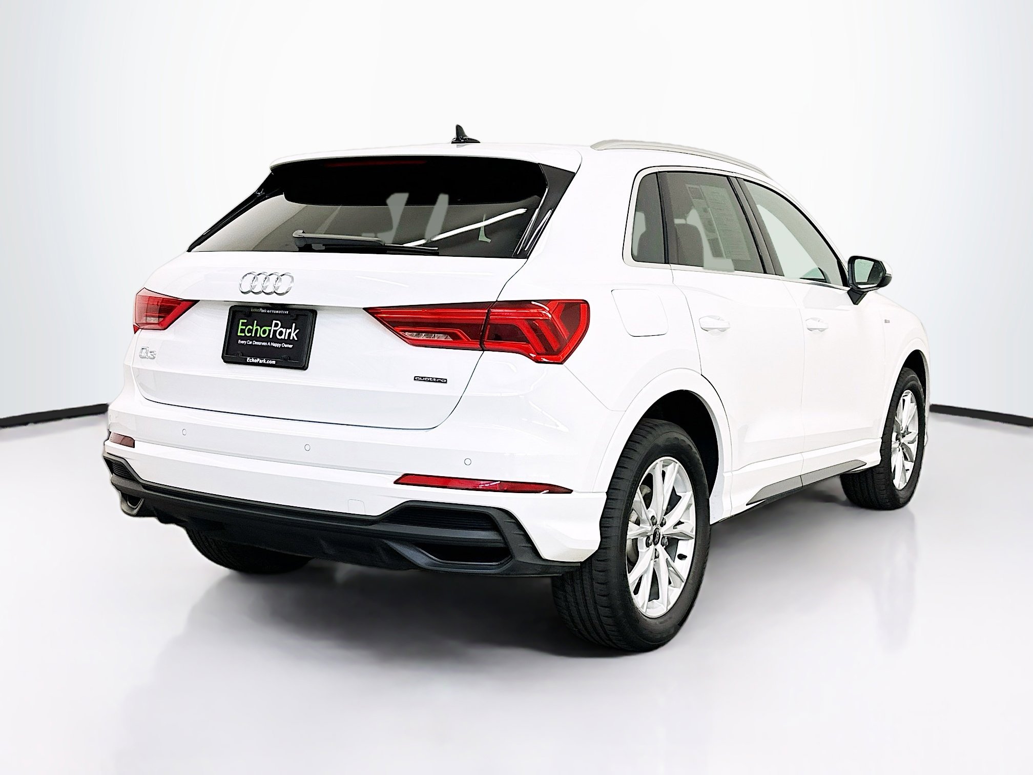 Used 2025 Audi Q3 2.0T Premium image 9