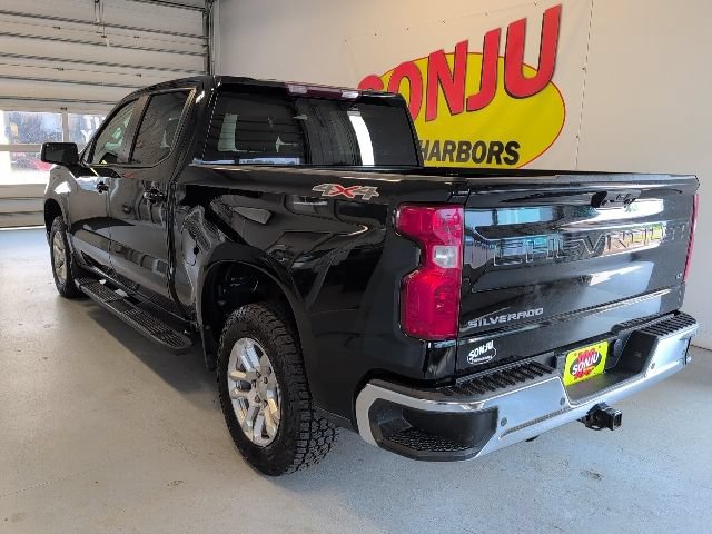Certified 2022 Chevrolet Silverado 1500 LT AWD/4WD image 2