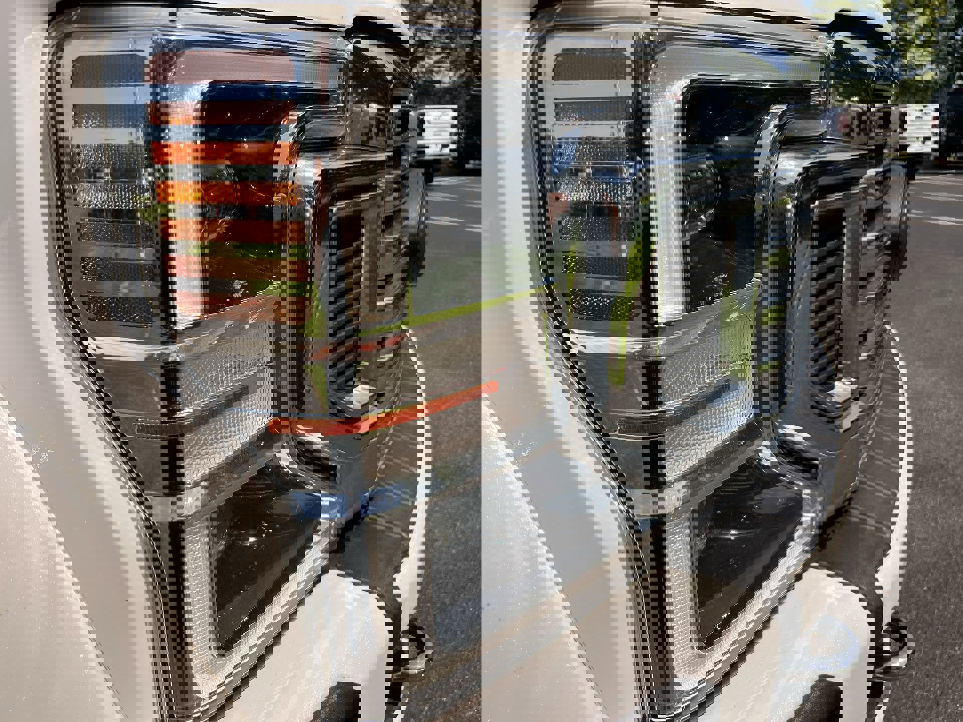 Used 2020 Ford F450 Platinum w/ FX4 Off-Road Package image 11