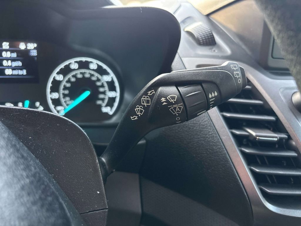 Used 2022 Ford Transit Connect XL image 25