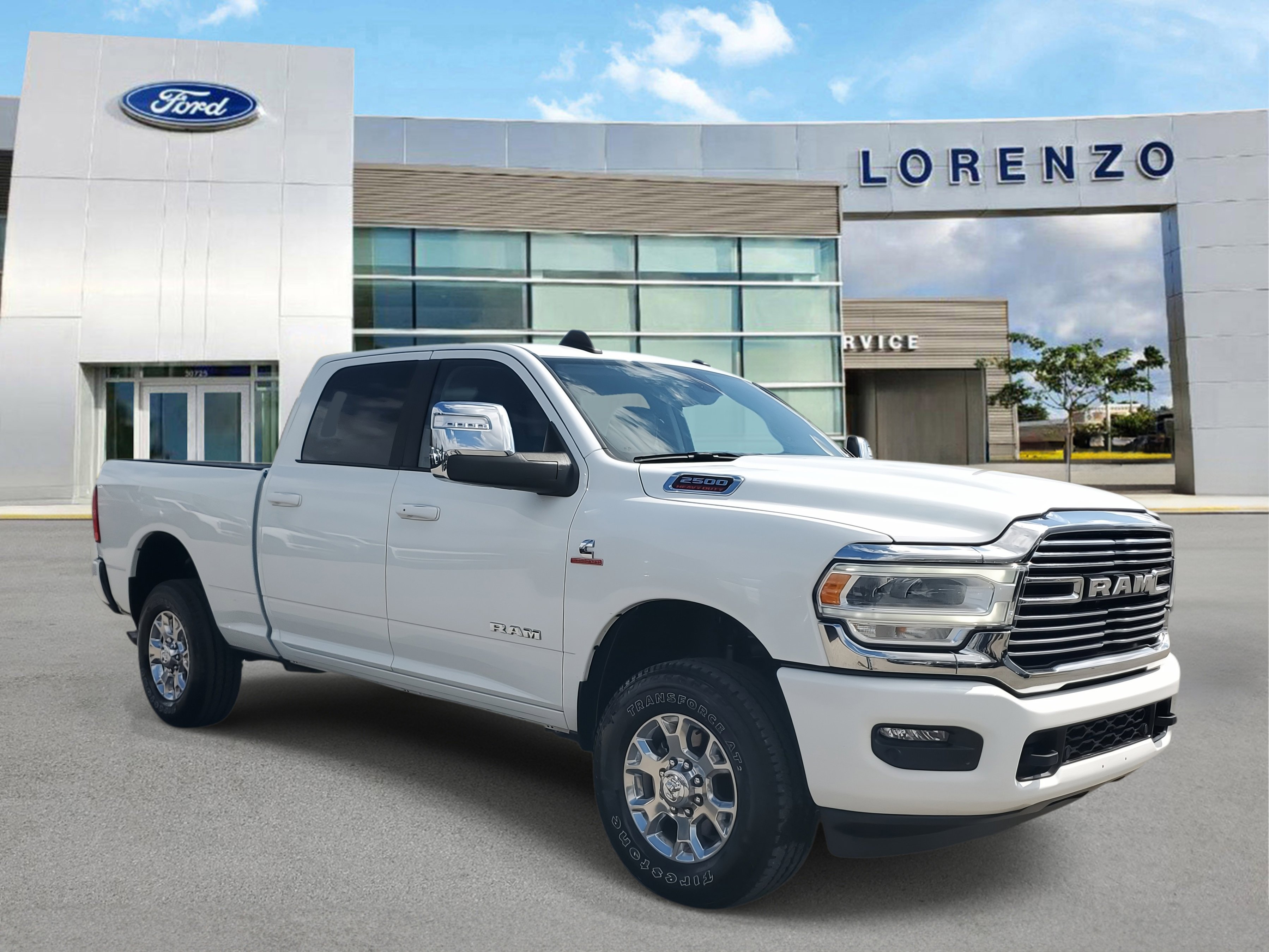 Used 2024 RAM 2500 Laramie image 3