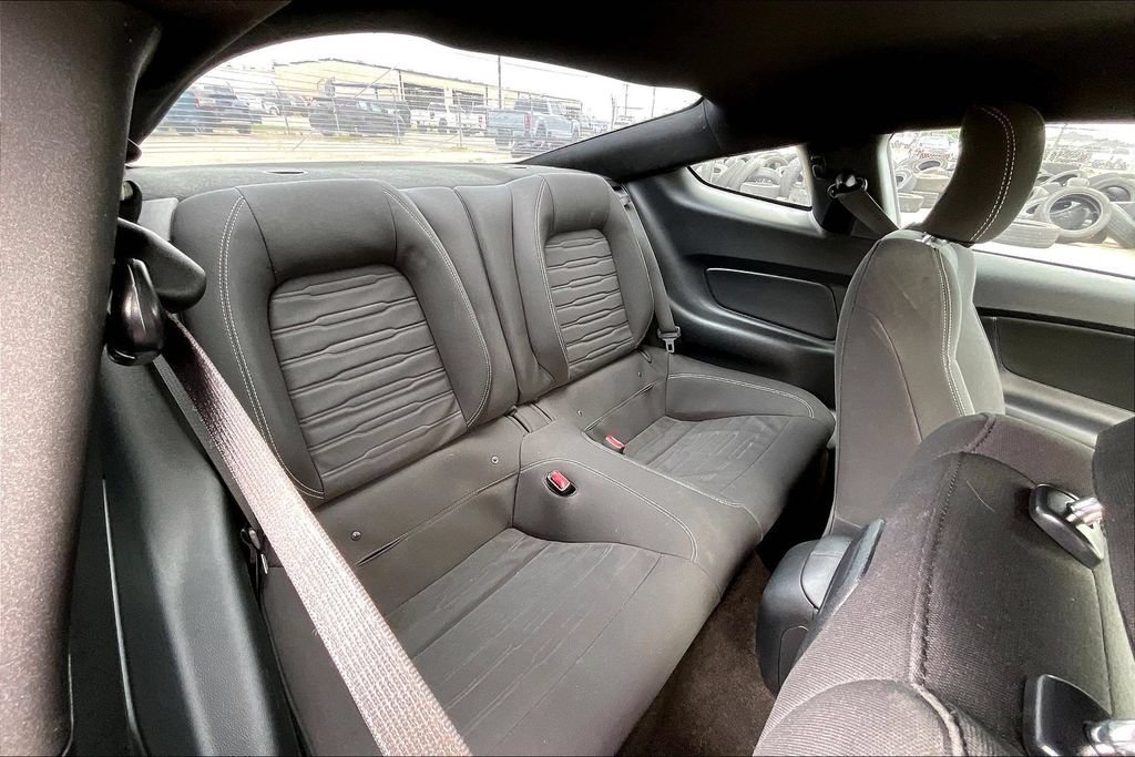 Used 2016 Ford Mustang GT RWD image 20